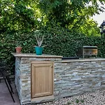 Villa Sausalito - Newly Designed 4Br House & Pool By Topanga